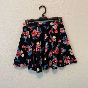 Women’s Skirt